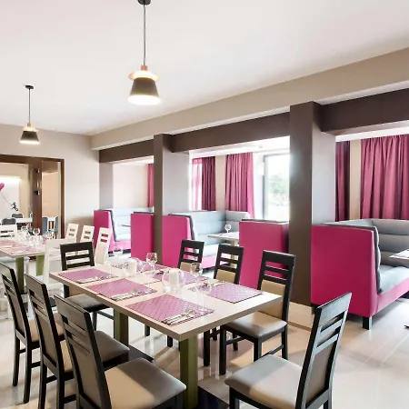 Ibis Styles Stare
