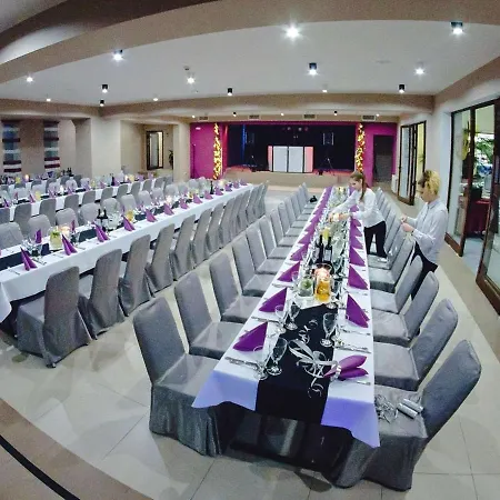 Ibis Styles Stare Гнезно