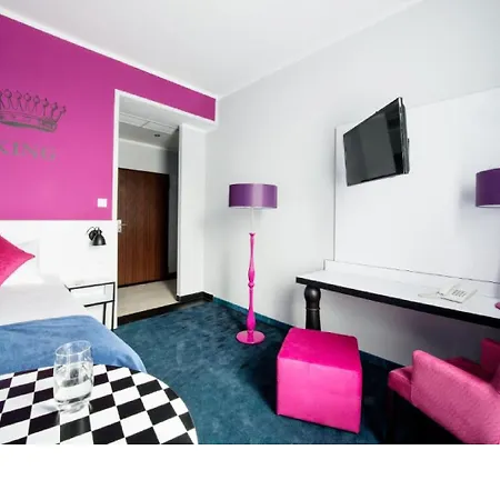 Otel Ibis Styles Stare 3*