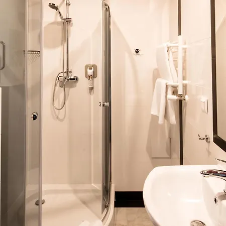 Ibis Styles Stare 3*