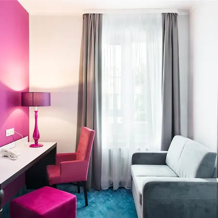 Otel Ibis Styles Stare 3*