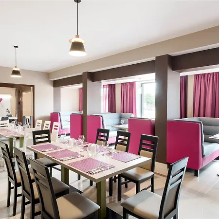 Otel Ibis Styles Stare 3*