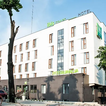 Ibis Styles Stare Otel 3*