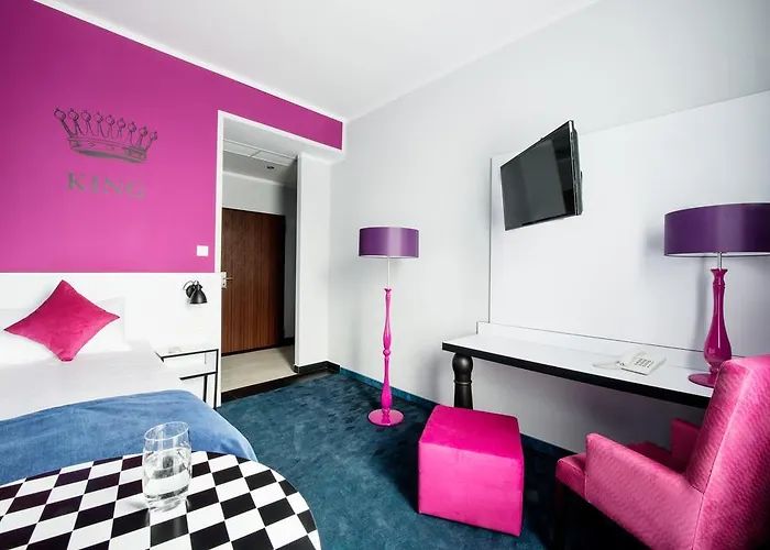 Ibis Styles Stare Hotel 3*